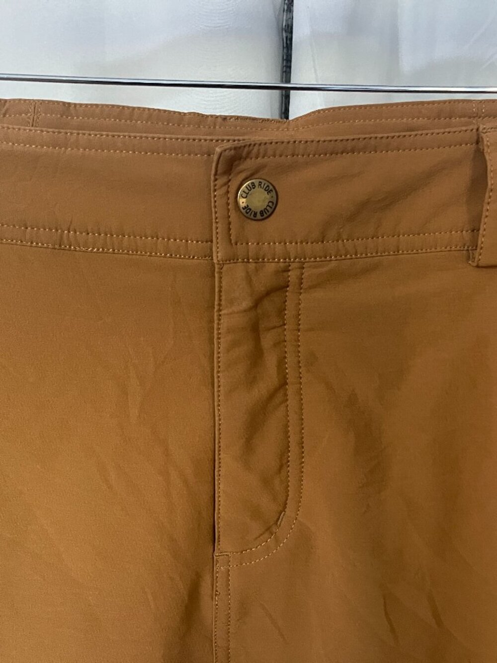 🚴 Club Ride Men’s Performance Flat Front Tan Biking Shorts 38x10 XL 🔥